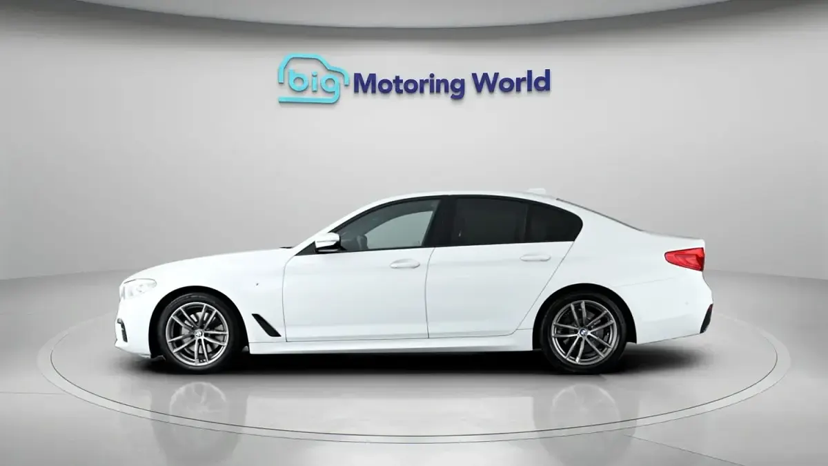 Used BMW 520 M Sport 184 HP (135 kW) 2019 White Sedan