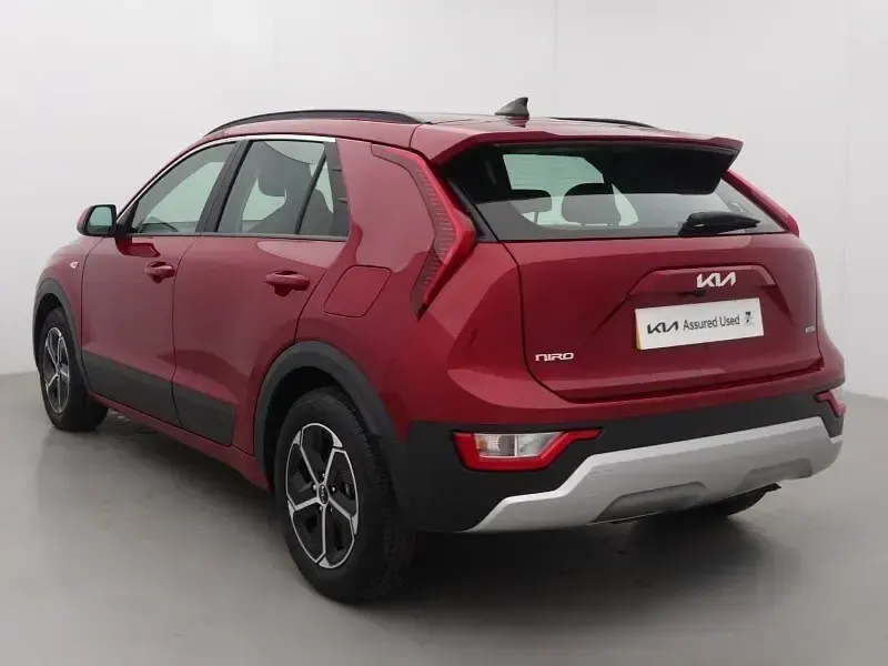 Used Kia Niro 2024 Red SUV