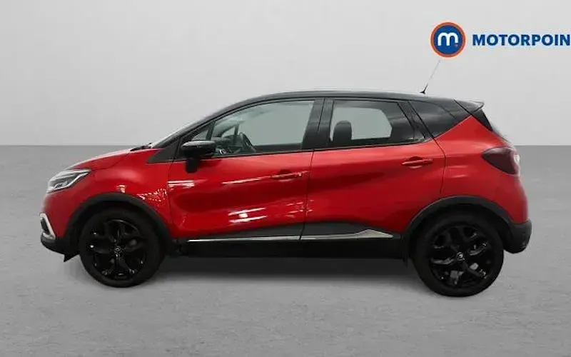 Used Renault Captur GT-Line 90 HP (66 kW) 2019 Red/black SUV