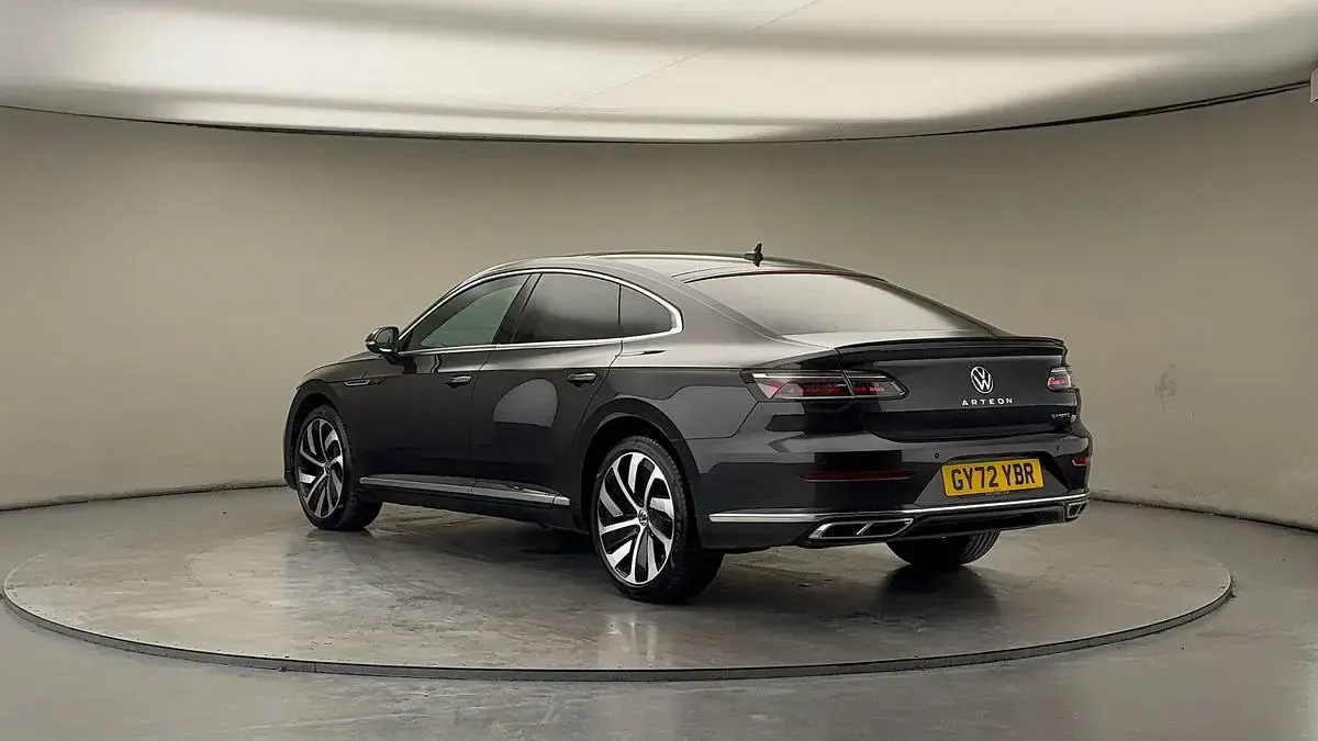 Used VW Arteon R-line 218 HP (160 kW) 2022 Manganese gray metallic/manganese gray metallic Hatchback