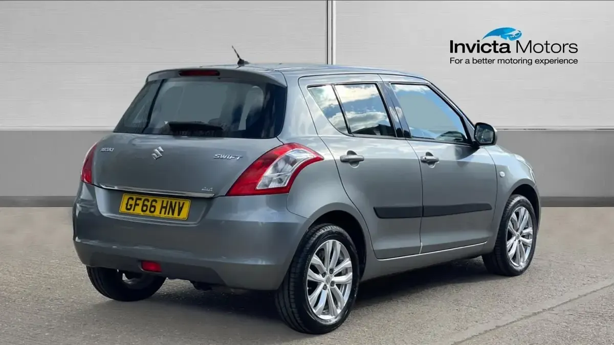 Używany Suzuki Swift SZ3 94 KM (69 kW) 2016 Szary Hatchback