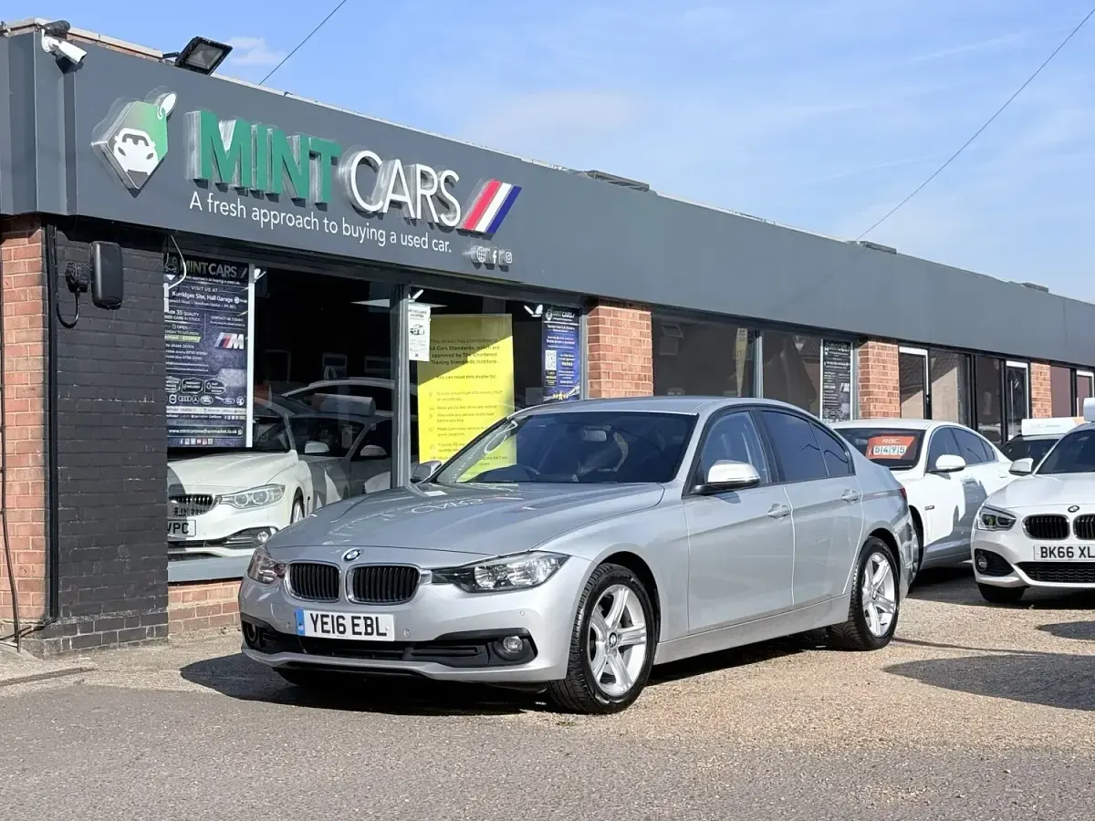 Used BMW 318 Comfort Edition 150 HP (110 kW) 2016 Silver Sedan