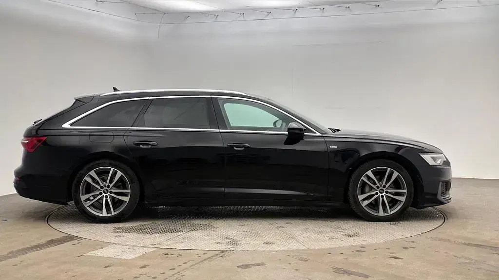 Used Audi A6 S-Line 204 HP (150 kW) 2022 Black Estate