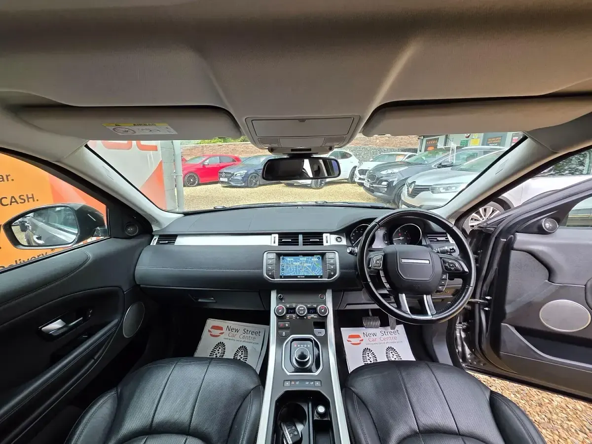 Used Land Rover Range Rover evoque SE 2018 Grey Estate