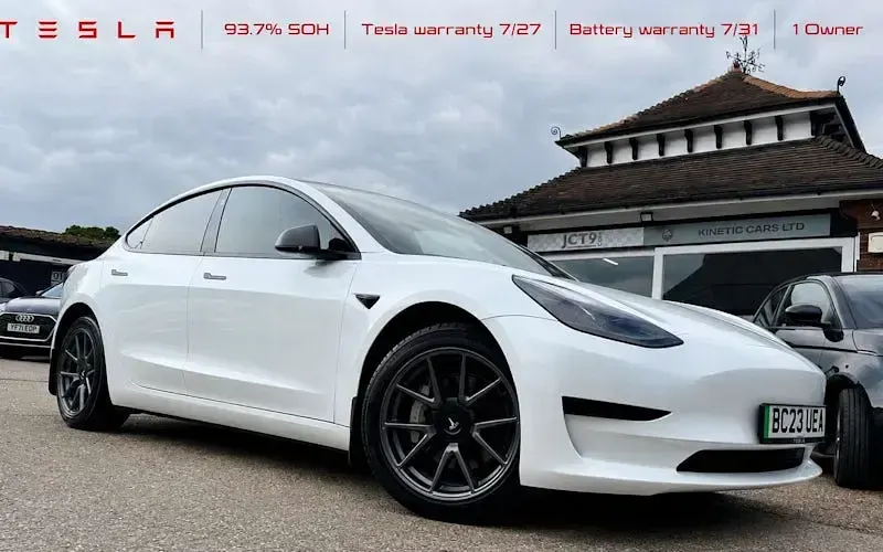 Used Tesla Model 3 Standard Range 180 kW (245 HP) 2023 Sedan