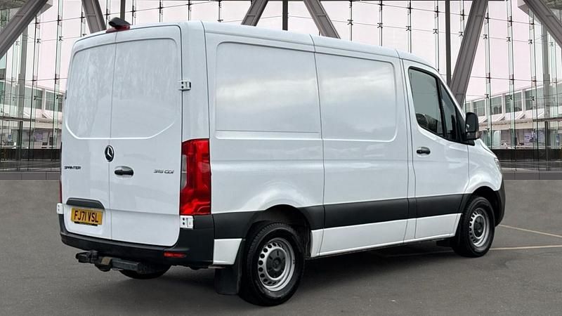 Begagnad Mercedes Sprinter Progressive 150 HK (110 kW) 2021 Vit Van