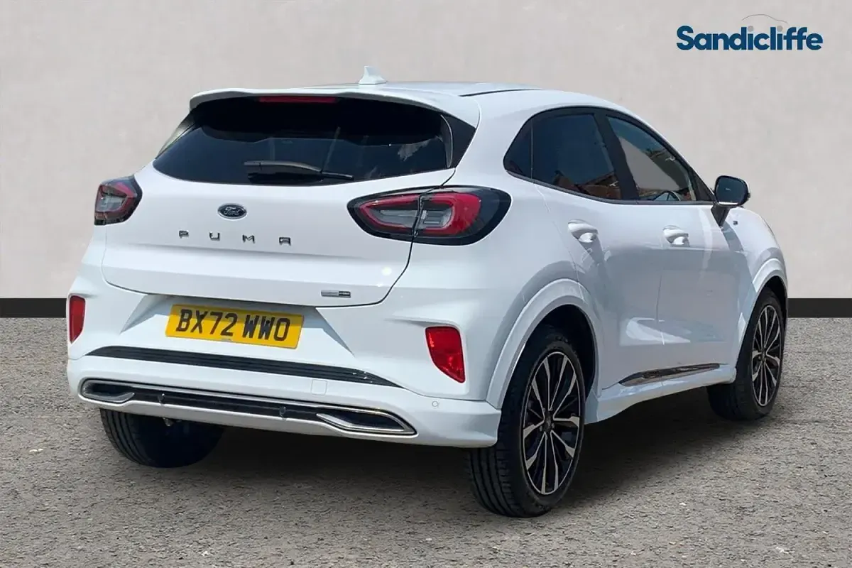 Used Ford Puma ST-Line 155 HP (114 kW) 2023 White SUV
