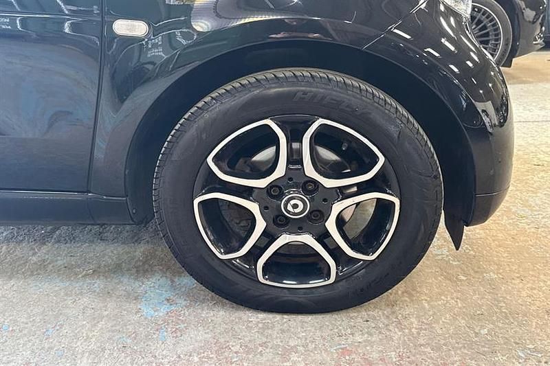 Used Smart ForTwo Coupé Premium 71 HP (52 kW) 2016 Black Coupe