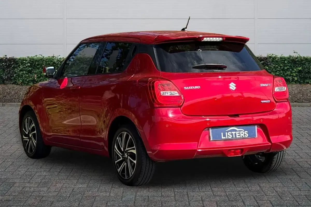 Used Suzuki Swift SZ5 83 HP (61 kW) 2022 Red Hatchback