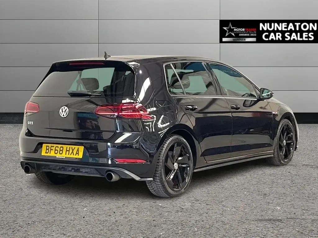 Used VW Golf VII GTI 230 HP (169 kW) 2018 Black Hatchback