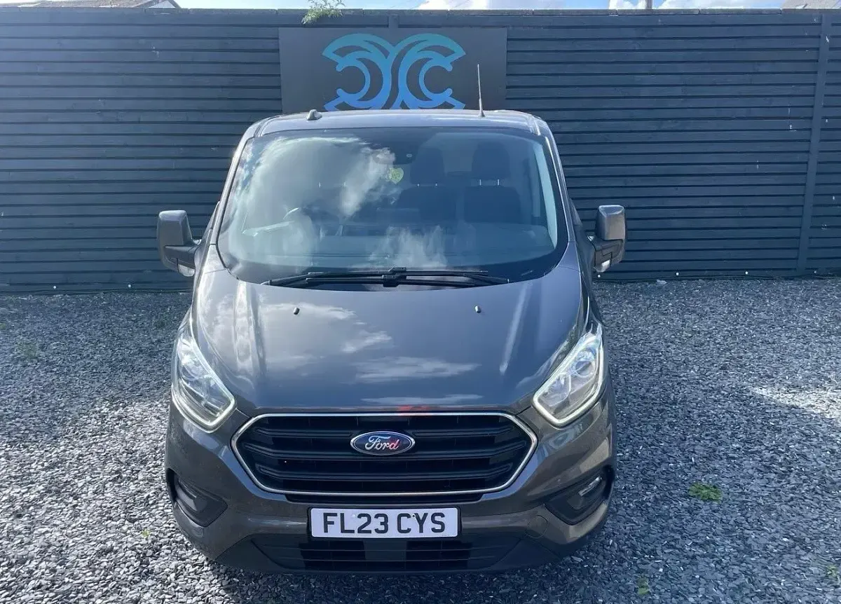 Used Ford Transit Custom Limited 130 HP (95 kW) 2023 Grey Van