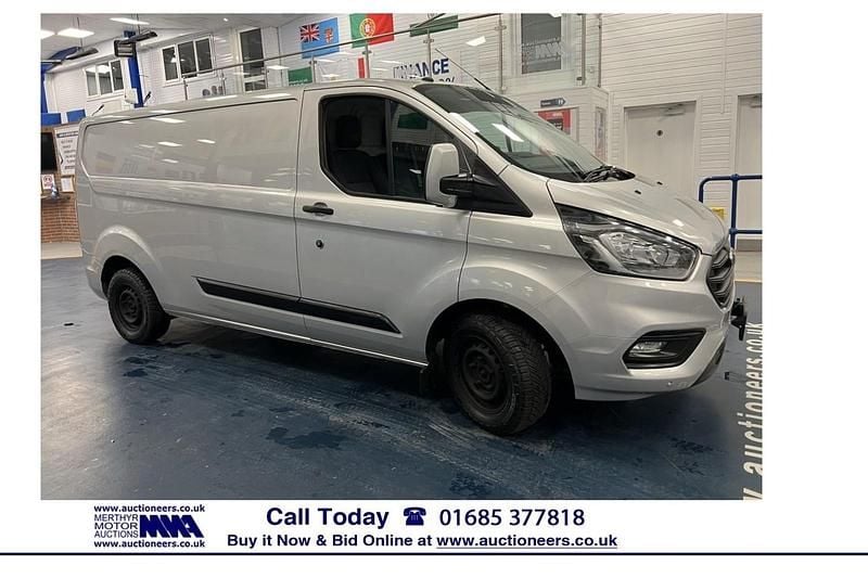 Used Ford Transit Custom Trend 130 HP (95 kW) 2019 Silver Van