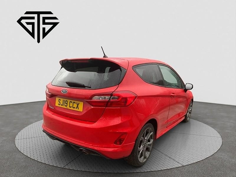 Used Ford Fiesta ST-Line 101 HP (74 kW) 2019 Red Hatchback