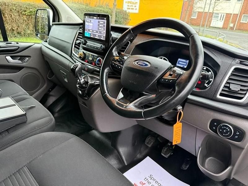Used Ford Transit Custom Limited 2022 Silver Van