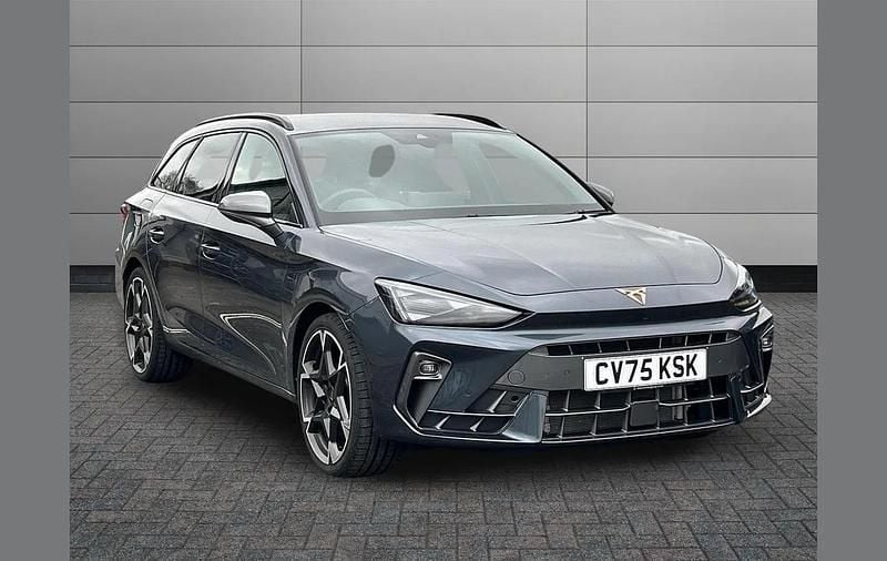 New Cupra Leon 147 HP (108 kW) 2025 Grey Estate