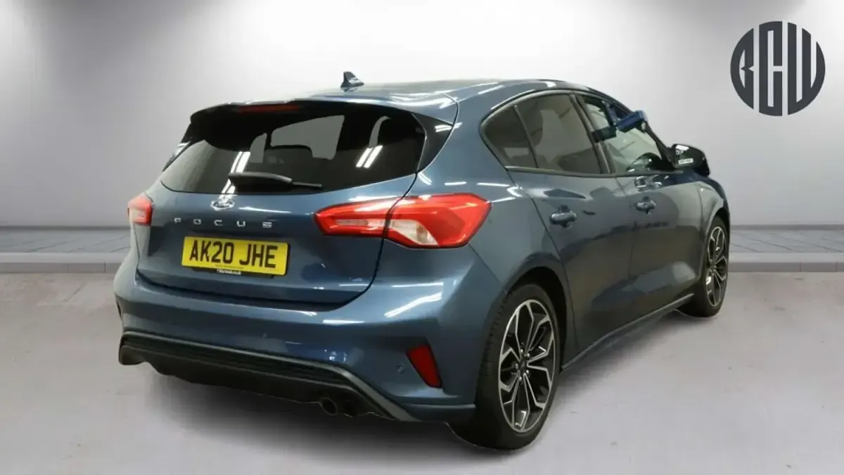 Used Ford Focus ST-Line X 125 HP (91 kW) 2020 Blue Hatchback
