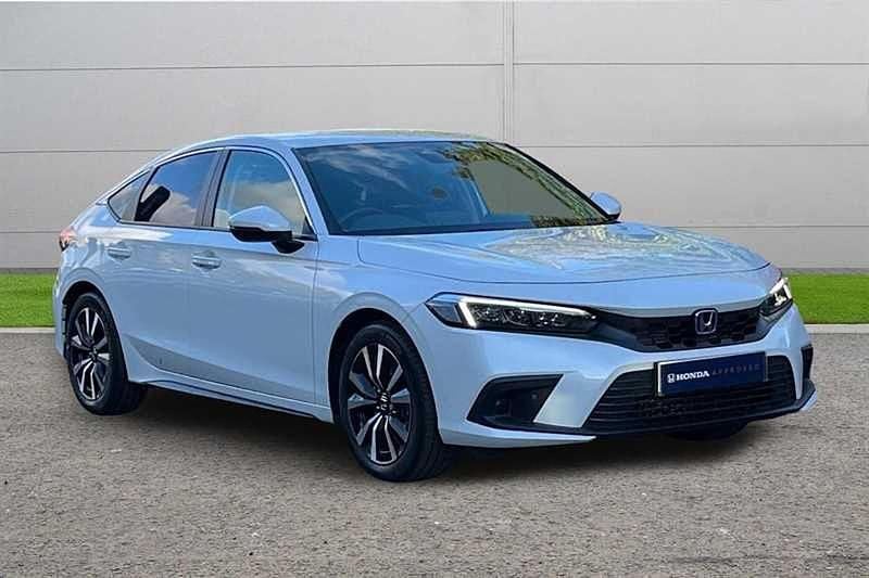 White Used 2024 Honda Civic Elegance | £24,846 (Good price) - Image 1/4