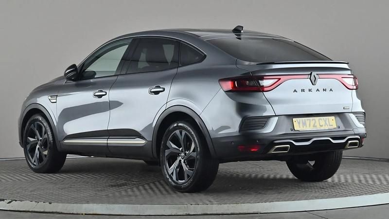 Used Renault Arkana Engineered 142 HP (104 kW) 2022 Grey SUV