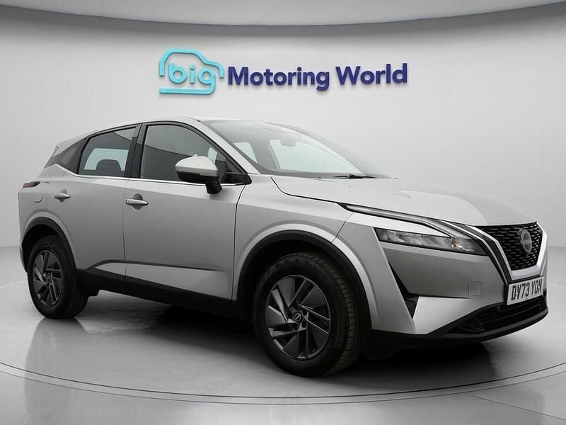 Silver Used 2023 Nissan Qashqai Acenta Premium SUV | £16,400 (Good price) - Image 1/4