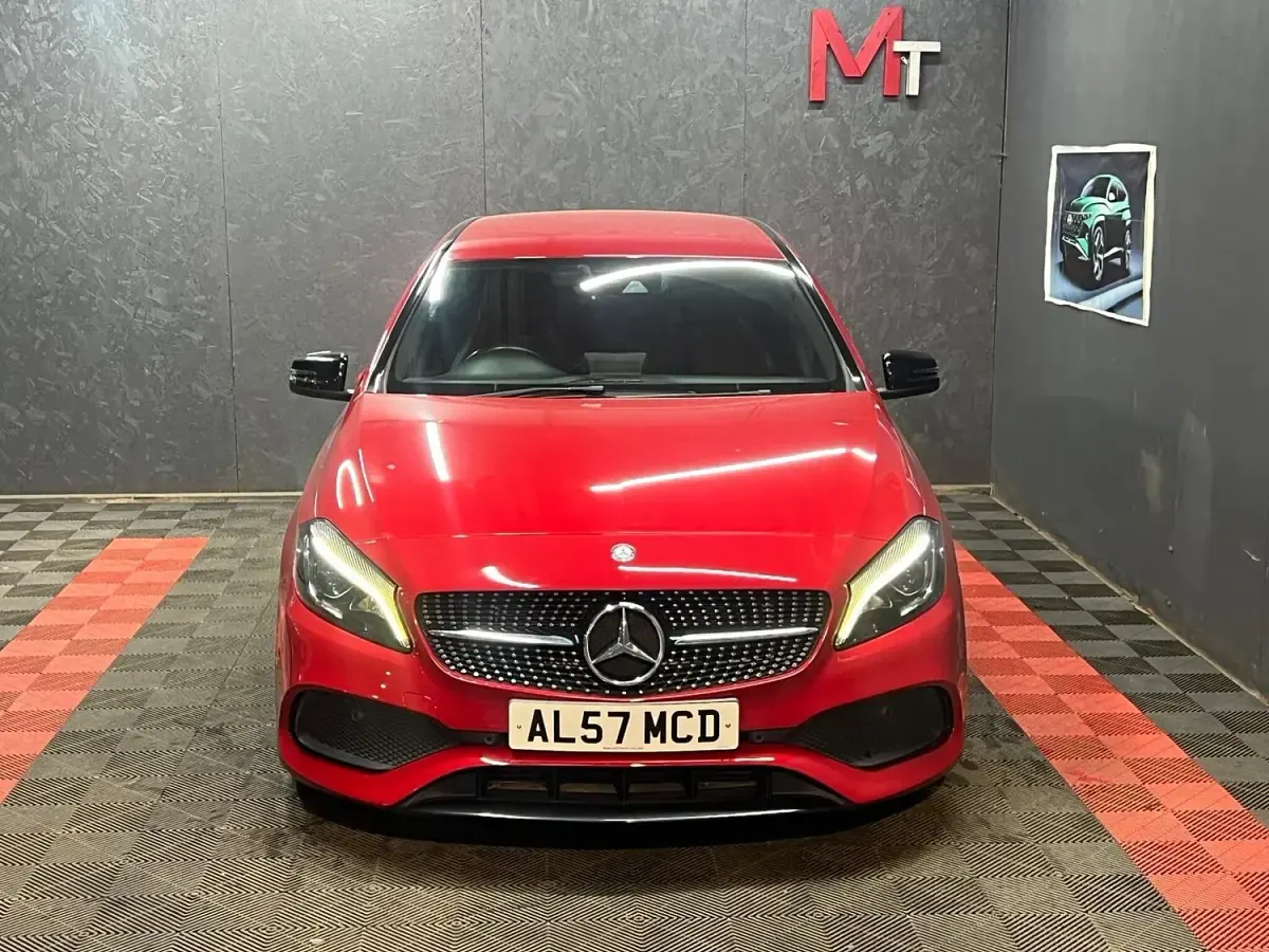 Used Mercedes A200 AMG Line Premium 136 HP (100 kW) 2016 Red Hatchback