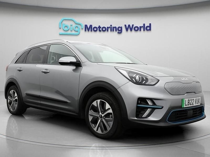 Grey Used 2022 Kia e-Niro 2 SUV | £14,000 (Fair price) - Image 1/4