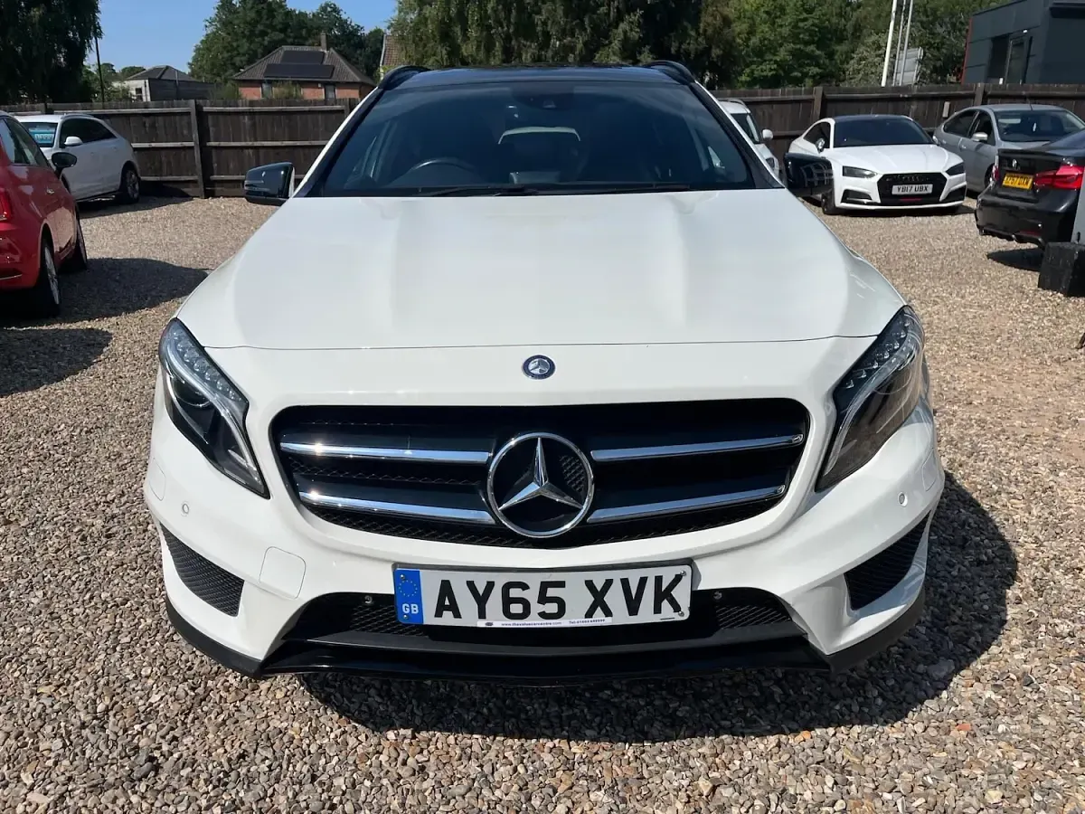 Used Mercedes GLA220 AMG line 2015 White SUV