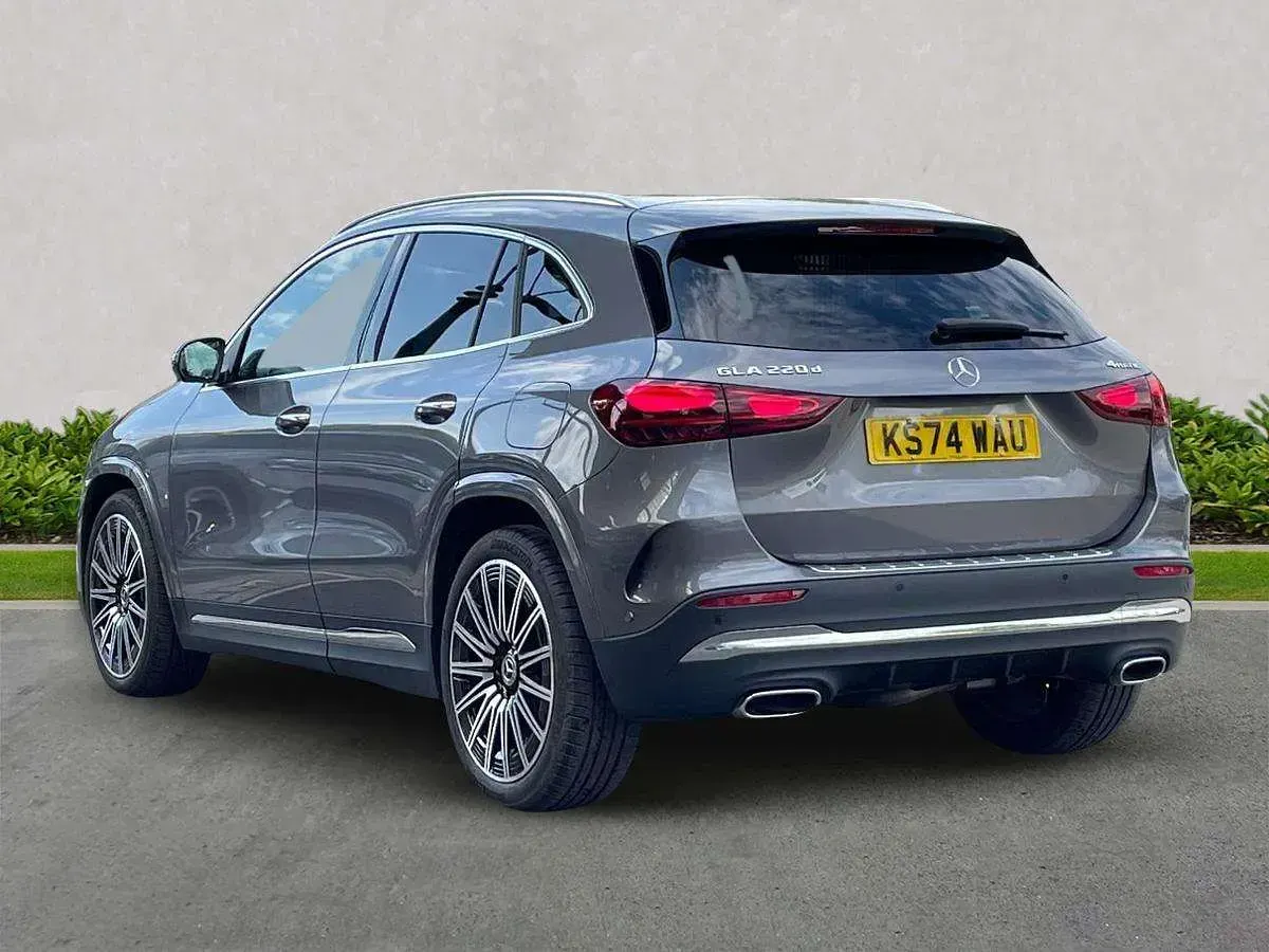 Used Mercedes GLA220 AMG Line Premium Plus 190 HP (139 kW) 2024 Grey SUV