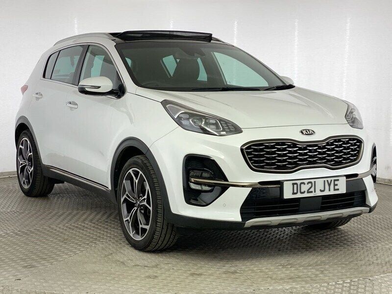 White Used 2021 Kia Sportage GT-Line S SUV | £18,995 (Good price) - Image 1/4