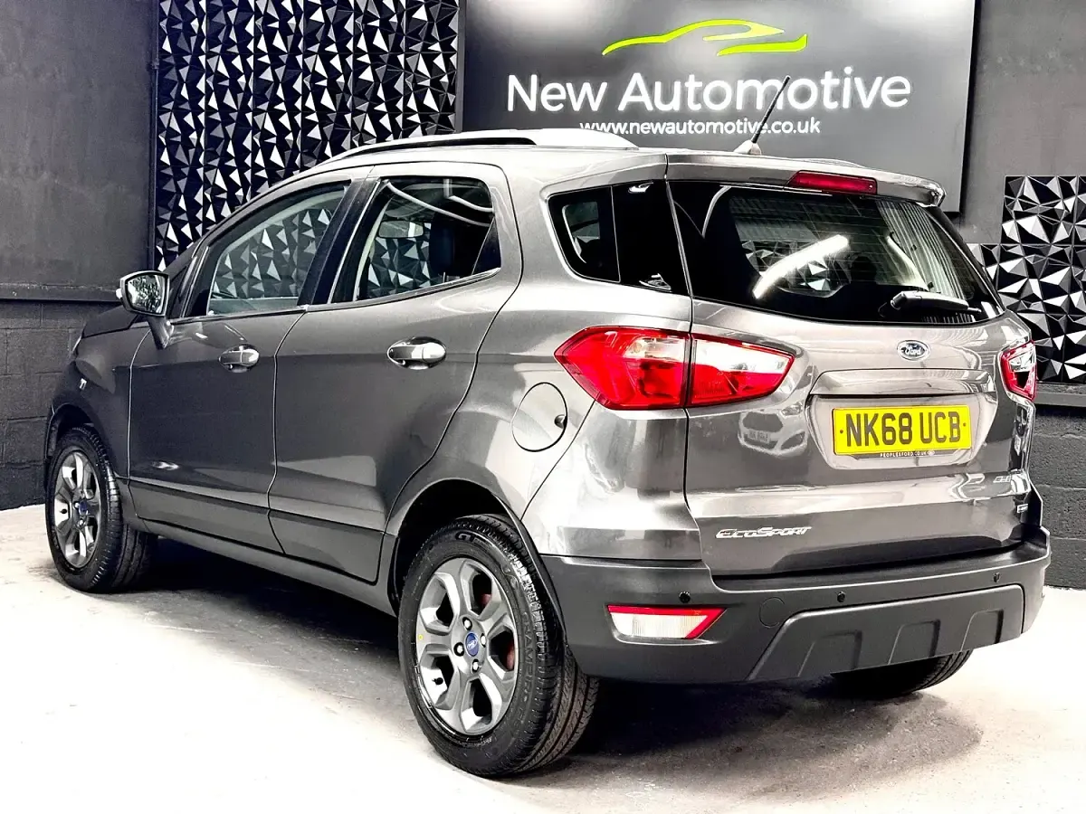 Used Ford Ecosport Zetec 125 HP (91 kW) 2018 Grey SUV