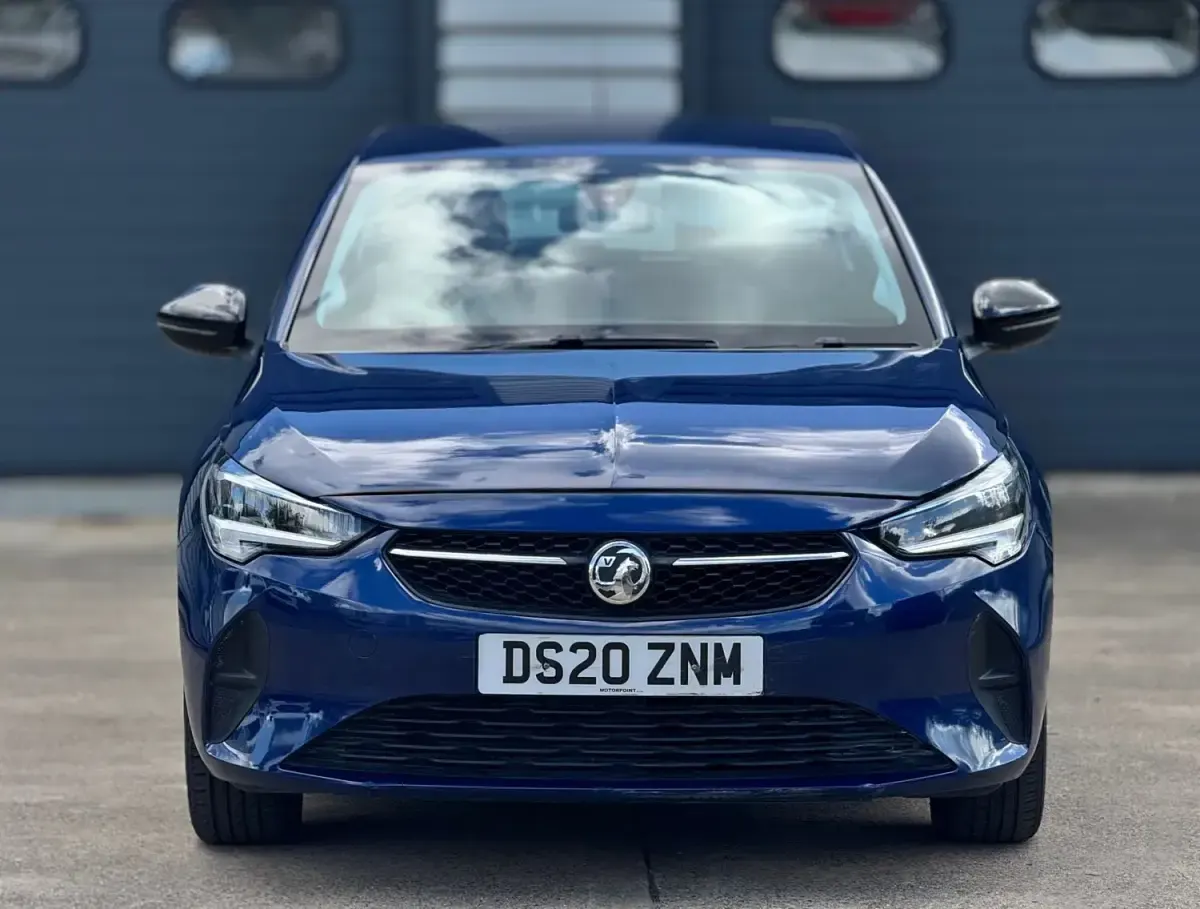 Usado Vauxhall Corsa 75 HP (55 kW) 2020 Azul Citadino