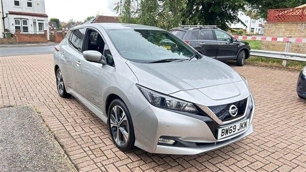 Silver Used 2019 Nissan Leaf N-Connecta Hatchback | £9,295 (Fair price) - Image 1/1