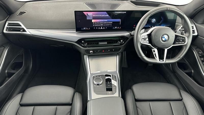 Usado BMW 320 M Sport 181 HP (133 kW) 2025 Preto