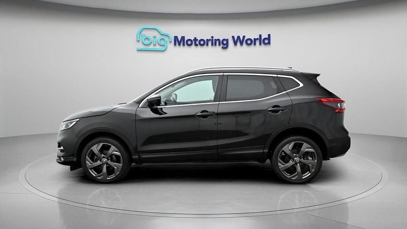 Used Nissan Qashqai Tekna 140 HP (102 kW) 2019 Black SUV