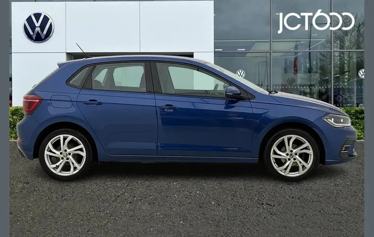 Used VW Polo Style 95 HP (69 kW) 2023 Blue Hatchback