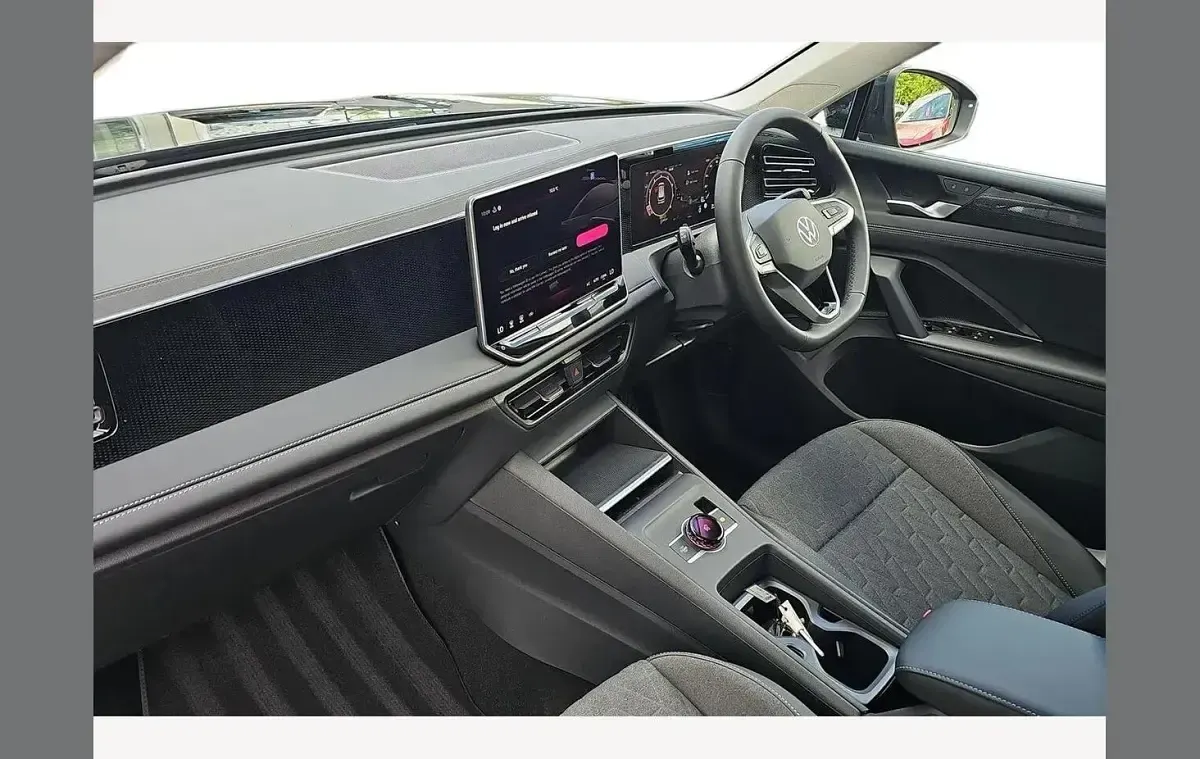 New VW Tiguan Life 150 HP (110 kW) 2026 Black SUV