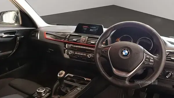 Used BMW 120 Sport Line 2018 White Hatchback