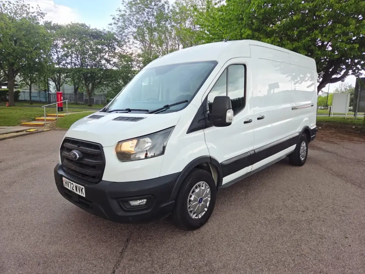 Używany Ford Transit 130 KM (95 kW) 2022 Biały Van
