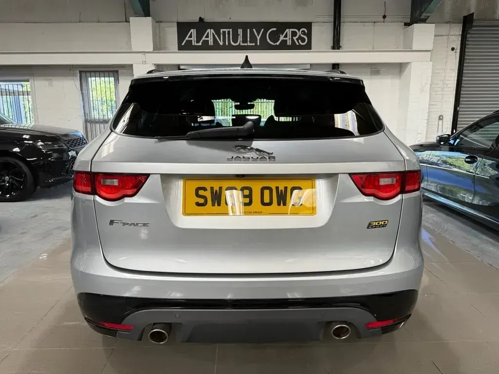 Used Jaguar F-Pace S 300 HP (220 kW) 2019 Silver SUV