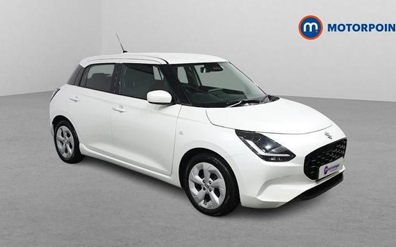 Used Suzuki Swift 82 HP (60 kW) 2025 White Hatchback