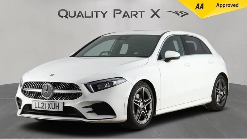 Used Mercedes A180 AMG line 136 HP (100 kW) 2021 White Hatchback