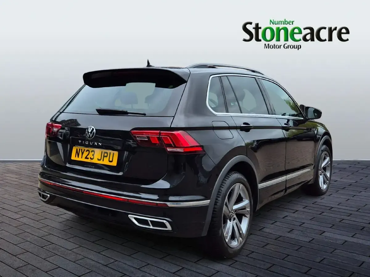 Used VW Tiguan R-line Edition 150 HP (110 kW) 2023 Black SUV
