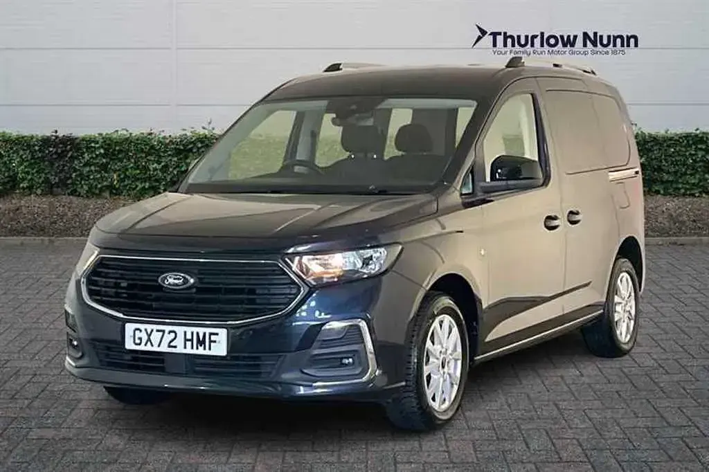Used Ford Tourneo Connect Titanium 122 HP (89 kW) 2022 Blue MPV