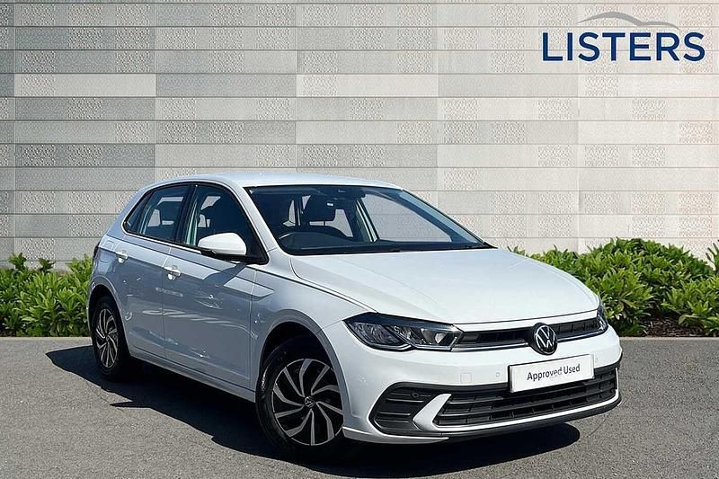 Pure white Used 2023 VW Polo Life Hatchback | £16,490 (Good price) - Image 1/4