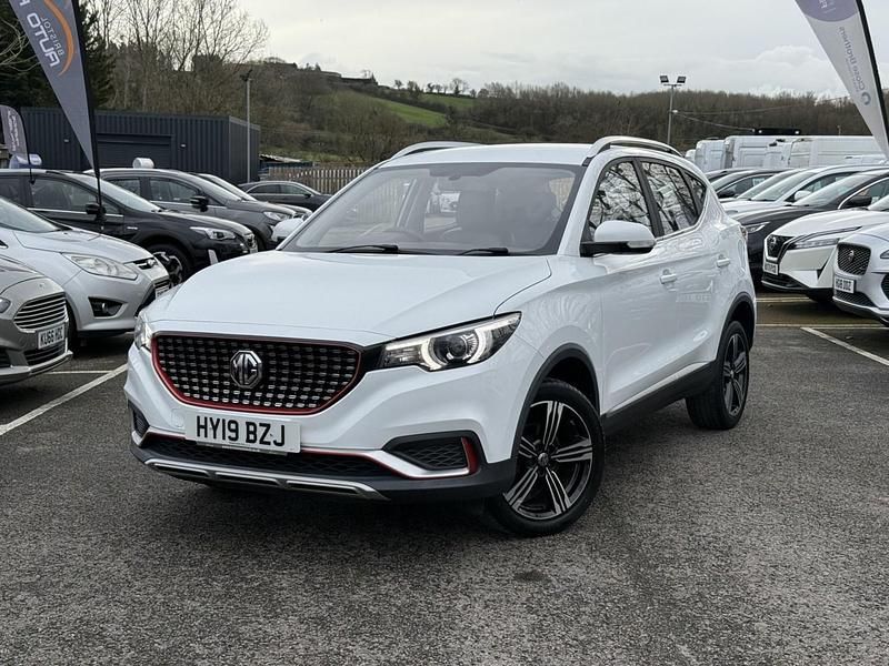 Used MG ZS 106 HP (77 kW) 2019 White SUV