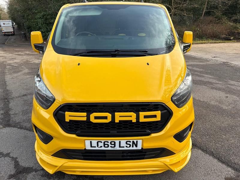 Used Ford Transit Custom Sport 130 HP (95 kW) 2019 Yellow Van