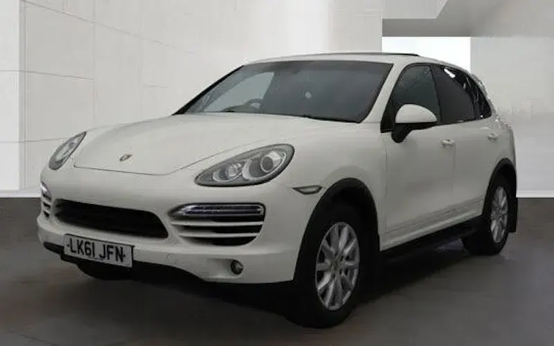 Used Porsche Cayenne 245 HP (180 kW) 2011 SUV