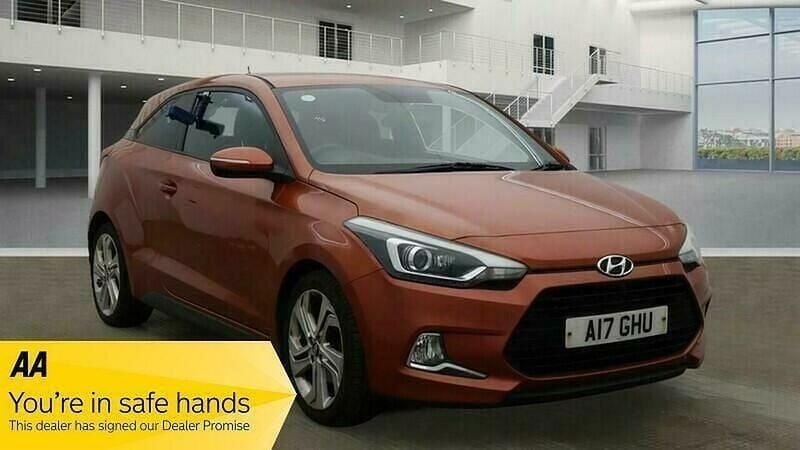 Orange Used 2016 Hyundai i20 Sport Coupe | £5,495 (Good price) - Image 1/4