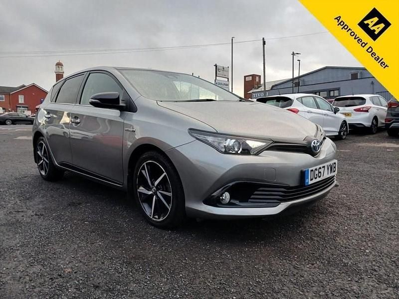 Grey Used 2017 Toyota Auris Hybrid Hatchback | £11,495 (Fair price) - Image 1/4