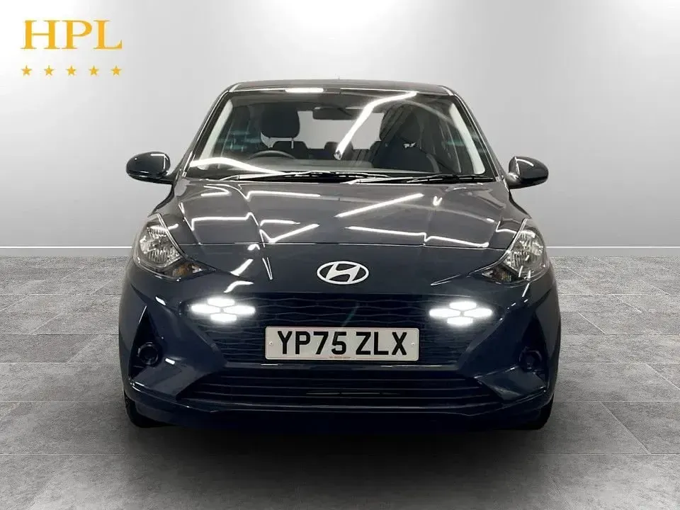 New Hyundai i10 Advanced 79 HP (58 kW) 2026 Grey Hatchback