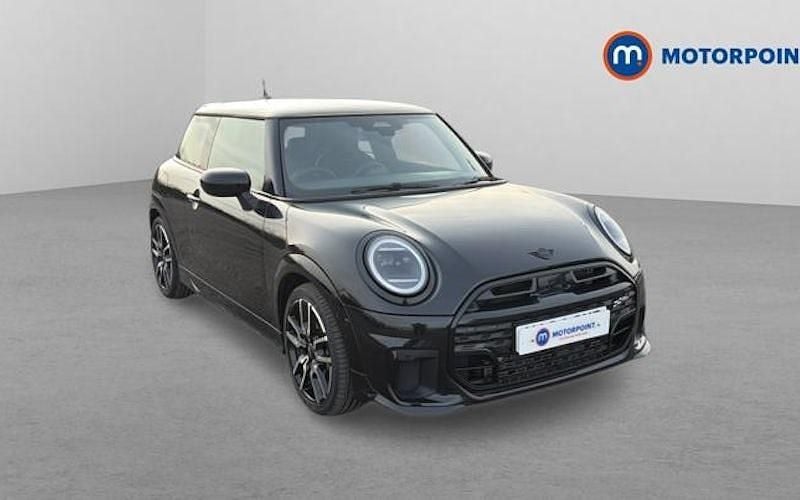 Used Mini Cooper Sport 114 kW (156 HP) 2026 Hatchback